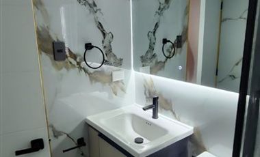 Casa en Venta en VENDE DUEÑO CASA CON LOCAL COMERCIAL QUILICURA GRAN TERRENO