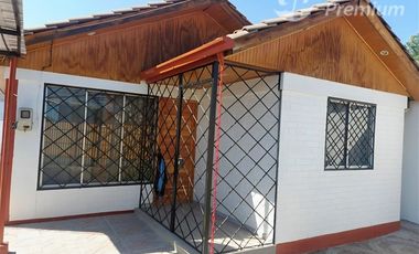 Casa en Venta en VENDE DUEÑO CASA CON LOCAL COMERCIAL QUILICURA GRAN TERRENO