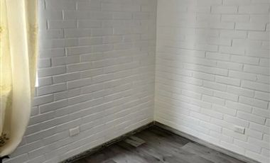 Casa en Venta en VENDE DUEÑO CASA CON LOCAL COMERCIAL QUILICURA GRAN TERRENO