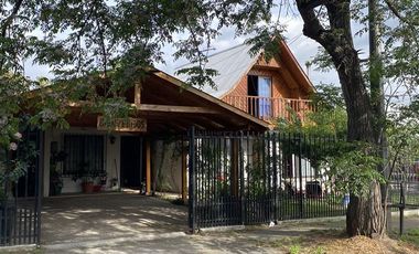 Casa en Venta en SARMIENTO