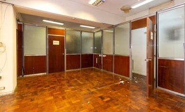 VENTA DE GRA OFICINA COMERCIAL EN MICROCENTRO !