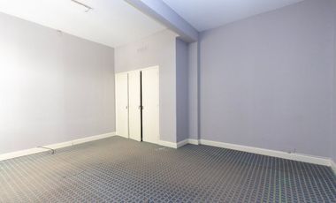 VENTA DE GRA OFICINA COMERCIAL EN MICROCENTRO !
