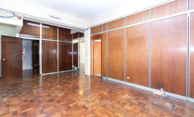 VENTA DE GRA OFICINA COMERCIAL EN MICROCENTRO !