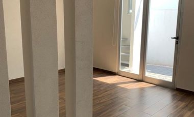 Renta casa en bosque real , 3 recamaras