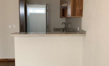 Renta casa en bosque real , 3 recamaras