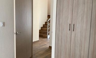 Renta casa en bosque real , 3 recamaras