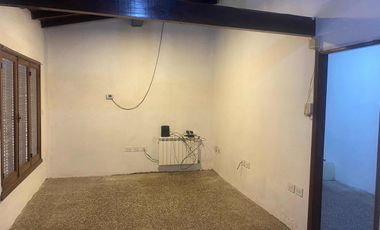 Casa en venta - 3 Dormitorios 3 Baños - 425Mts2 - Mar del Plata