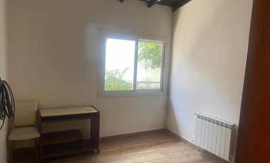 Casa en venta - 3 Dormitorios 3 Baños - 425Mts2 - Mar del Plata