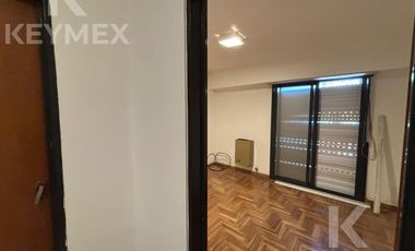 64 entre 9 y 10 - Duplex dos ambientes
