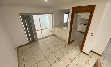 Amplia casa en Coto Rinconada Guadalupe