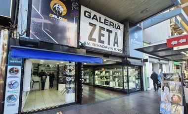 VENTA DE GALERIA ZETA - FOCO COMERCIAL FLORES