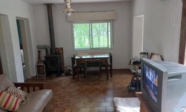 Casa quinta en venta - 3 Dormitorios 1 Baño - 1.800Mts2 - General Hornos