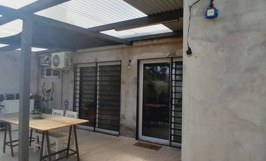 PH a 1 cuadra de la Universidad Nacional de General Sarmiento (UNGS)