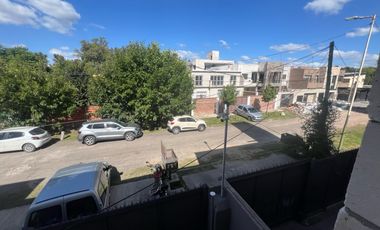 PH a 1 cuadra de la Universidad Nacional de General Sarmiento (UNGS)