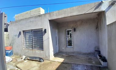 PH a 1 cuadra de la Universidad Nacional de General Sarmiento (UNGS)