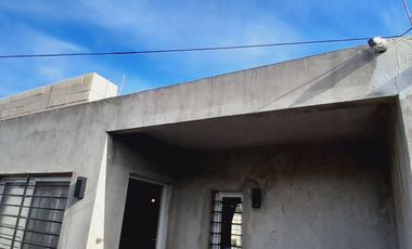 PH a 1 cuadra de la Universidad Nacional de General Sarmiento (UNGS)