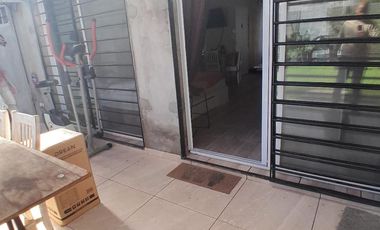 PH a 1 cuadra de la Universidad Nacional de General Sarmiento (UNGS)