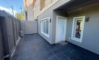 PH a 1 cuadra de la Universidad Nacional de General Sarmiento (UNGS)