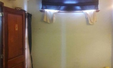 VENTA DE EXCELENTE CASA DE 381 M2 CON PISCINA Y QUINCHO EN CENTRO DE PTE DERQUI - A REFACCIONAR