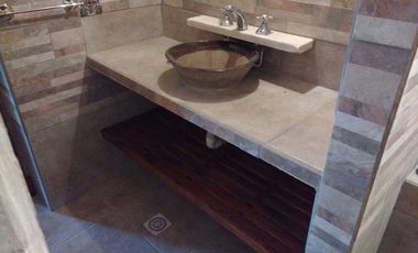 Casa en venta - 4 Dormitorios 2 Baños - Cochera - 968Mts2 - Miramar