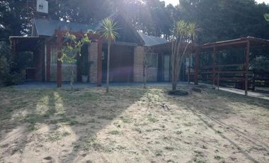 Casa en venta - 2 Dormitorios 2 Baños - 120Mts2 - Nueva Atlantis