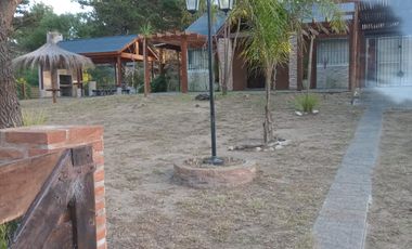 Casa en venta - 2 Dormitorios 2 Baños - 120Mts2 - Nueva Atlantis