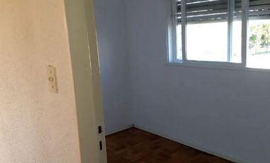 Departamento en venta - 2 dormitorios 1 baño - 41mts2 - La Plata
