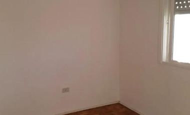 Departamento en venta - 2 dormitorios 1 baño - 41mts2 - La Plata