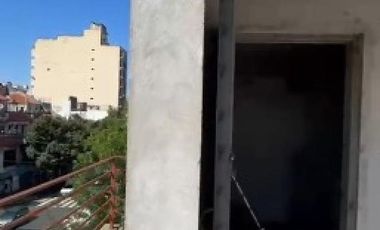 Depósito en alquiler - 3 Baños Oficina - 240Mts2 - Constitución