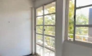 Depósito en alquiler - 3 Baños Oficina - 240Mts2 - Constitución