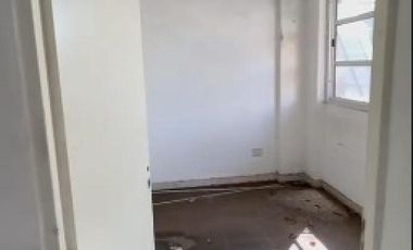 Depósito en alquiler - 3 Baños Oficina - 240Mts2 - Constitución