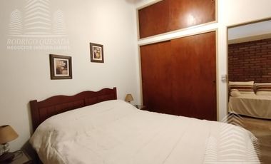 Depto 2 amb y medio c/cochera y baulera!! Impecable..