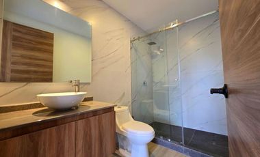 CASA EN VENTA PRQUE NAYARIT, LOMAS DE ANGELOPOLIS