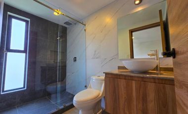 CASA EN VENTA PRQUE NAYARIT, LOMAS DE ANGELOPOLIS