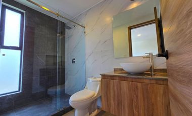 CASA EN VENTA PRQUE NAYARIT, LOMAS DE ANGELOPOLIS