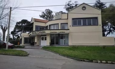 Hotel en venta - 10 Habitaciones - 700Mts2 - Sierra de Los Padres