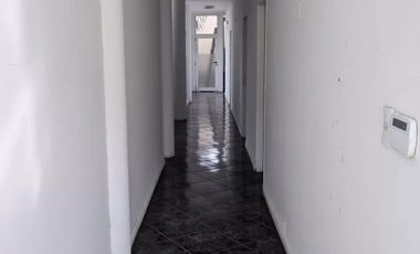 Hotel en venta - 10 Habitaciones - 700Mts2 - Sierra de Los Padres