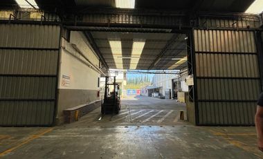 Excelente Depósito en Uruguay y Acc. Tigre Victoria