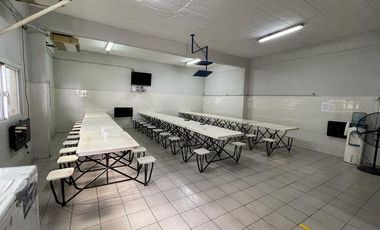 Excelente Depósito en Uruguay y Acc. Tigre Victoria