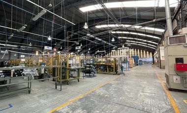 Excelente Depósito en Uruguay y Acc. Tigre Victoria