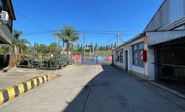 Excelente Depósito en Uruguay y Acc. Tigre Victoria