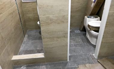 Casa en venta - 4 Dormitorios 3 Baños - 558Mts2 - Temperley