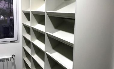 Casa en venta - 4 Dormitorios 3 Baños - 558Mts2 - Temperley