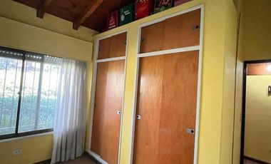 Casa en venta - 3 Dormitorios 3 Baños - Cocheras - 486Mts2 - Villa Adelina