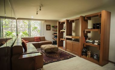 Casa en Venta en Colinas de San Javier con Alberca