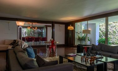 Casa en Venta en Colinas de San Javier con Alberca