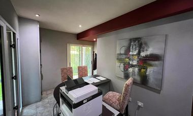 Casa en venta - 3 Dormitorios 2 Baños - Cocheras - 180Mts2 - Monte Grande