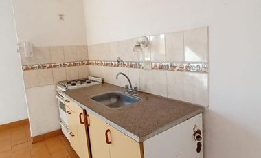 Departamento en venta - 2 Dormitorios 1 Baño - 77Mts2 - Coronel Brandsen