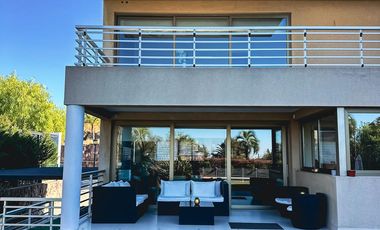 Casa en  B° Dalvian