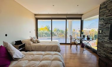 Casa en  B° Dalvian